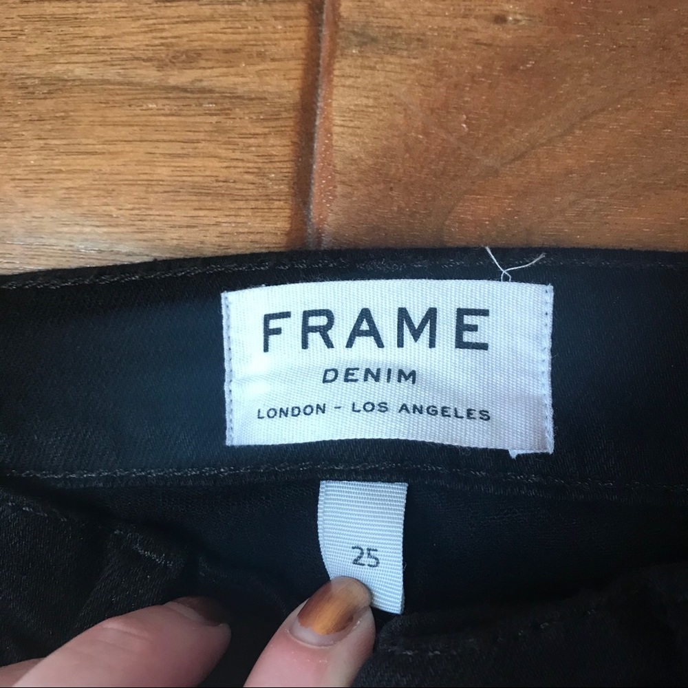 Frame Le High Cropped Flare Leg Floral Hem Jeans - Picture 5 of 11